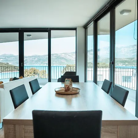 Apartment Hill *